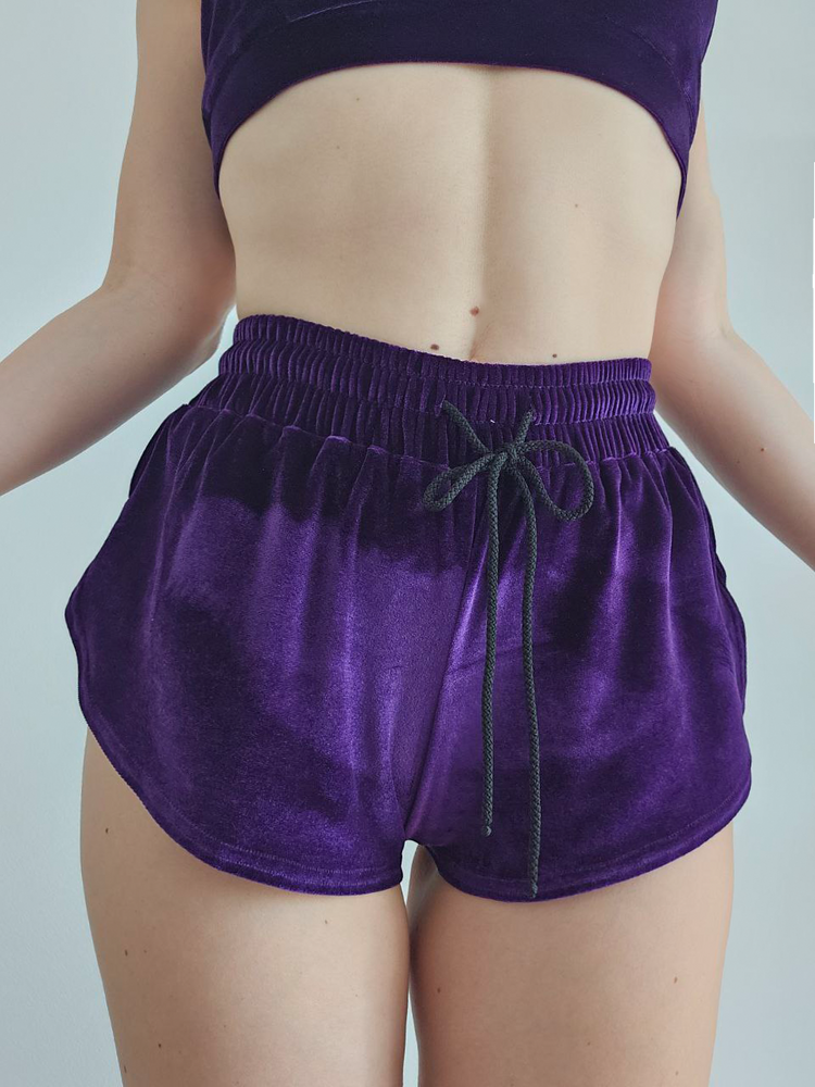 Комплект для twerk тверку велюровий: шорти короткі вільні і топ на тонких бретелях, одяг для тверку v18 фото